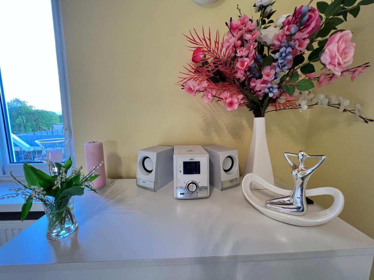 Wolnosci 21 Jelenia Gora Appartement Buitenkant foto