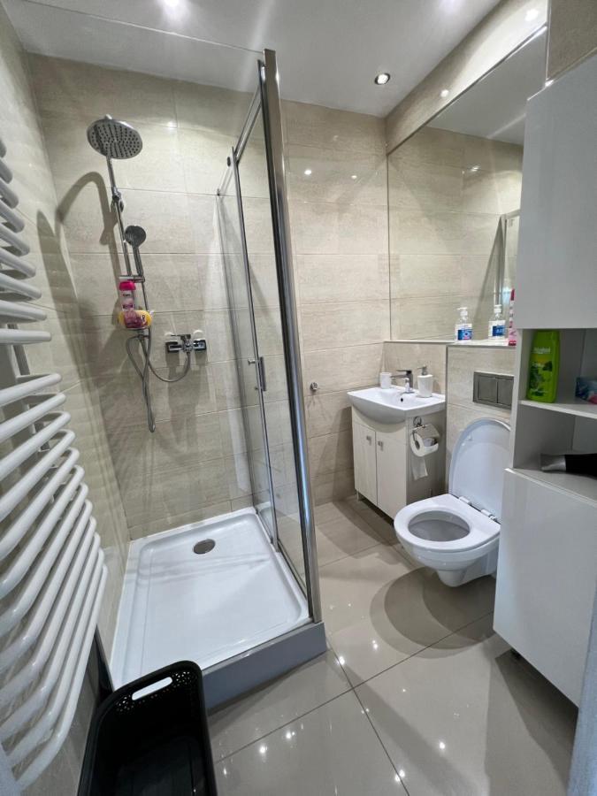 Wolnosci 21 Jelenia Gora Appartement Buitenkant foto
