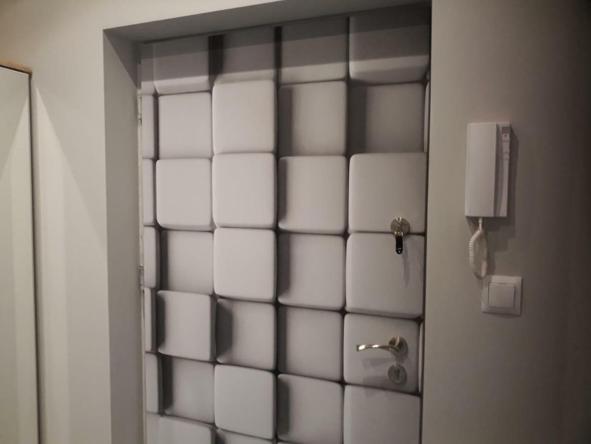 Wolnosci 21 Jelenia Gora Appartement Buitenkant foto