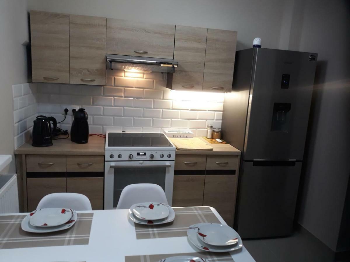 Wolnosci 21 Jelenia Gora Appartement Buitenkant foto