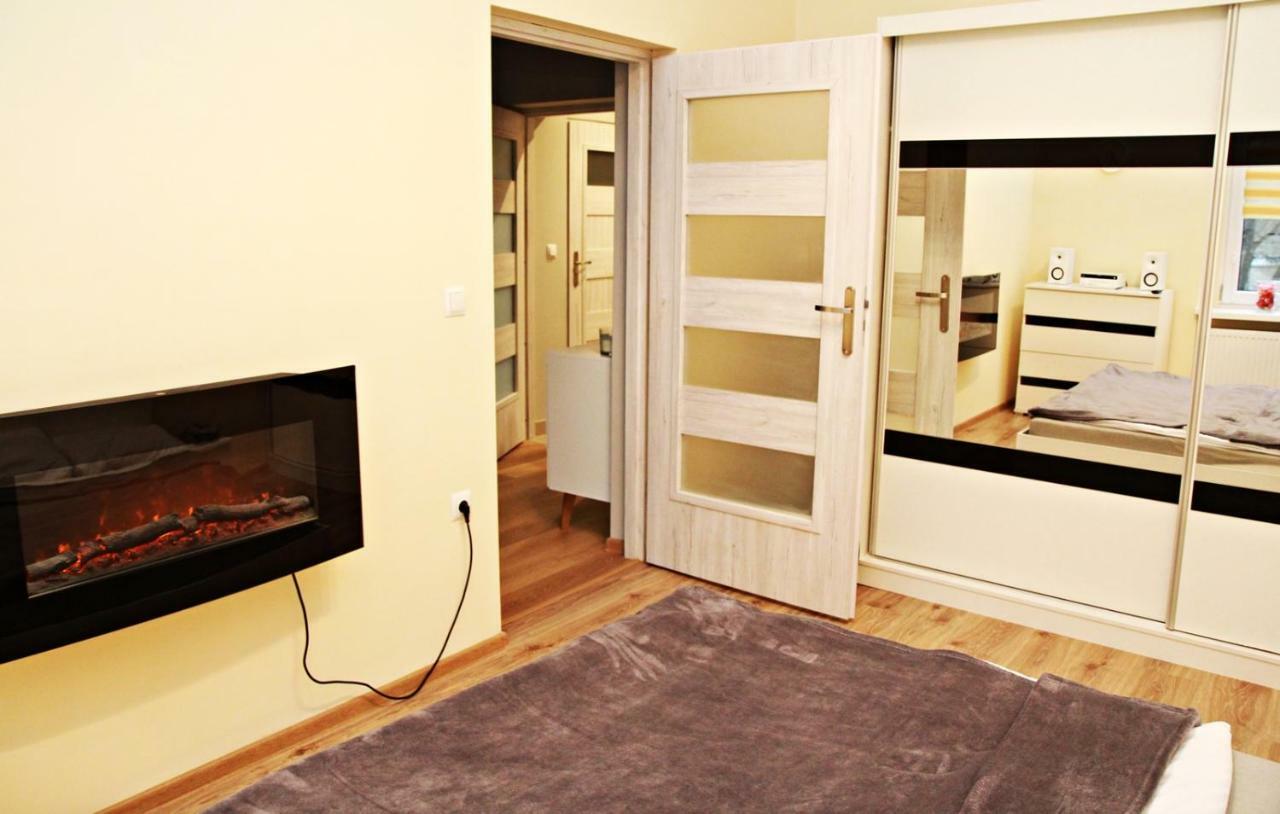 Wolnosci 21 Jelenia Gora Appartement Buitenkant foto